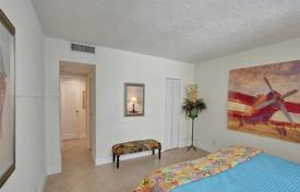 公寓大厦 – 美国，佛罗里达，劳德代尔堡. $399,000