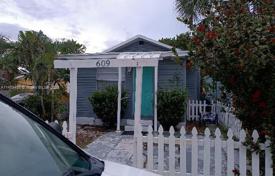 市内独栋房屋 – 美国，佛罗里达，Palm Beach County. $380,000