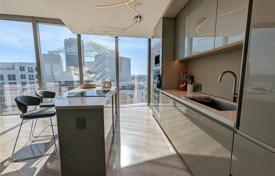 2-室的 公寓在共管公寓 152 m² 柯林斯大道, 美国. $3,300,000