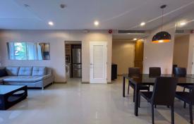 2-室的 公寓在共管公寓 Watthana, 泰国. 251,000€