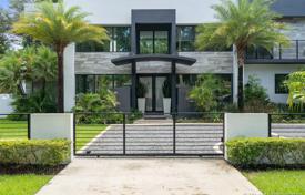 8-室的 山庄 573 m² South Miami, 美国. $2,249,000