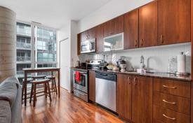 住宅 – 加拿大，安大略，多伦多，Old Toronto，Lynn Williams Street. C$784,000