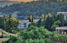 住宅 – 黑山，布德瓦，贝西奇. 100,000€