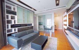2-室的 公寓在共管公寓 Khlong Toei, 泰国. $677,000