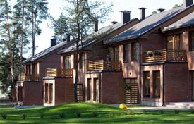 联排别墅 – 拉脱维亚，Garkalne Municipality. 250,000€