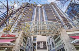 2-室的 住宅 Yonge Street, 加拿大. C$710,000