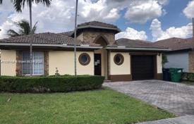 市内独栋房屋 – 美国，佛罗里达，迈阿密，West End. $700,000