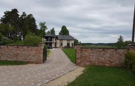 市内独栋房屋 – 拉脱维亚，Carnikava. 380,000€