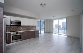 3-室的 公寓在共管公寓 118 m² 迈阿密, 美国. 784,000€