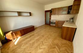 2-室的 住宅 47 m² Prague 3, 捷克共和国. Price on request