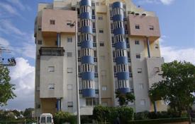 住宅 – 以色列，Center District，内坦亚. $490,000