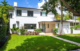 别墅 – 美国，佛罗里达，迈阿密滩，Pine Tree Drive. $1,396,000