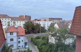 4-室的 住宅 105 m² Prague 10, 捷克共和国. Price on request