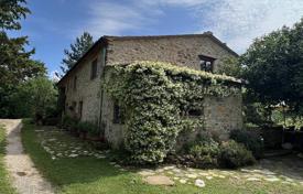 住宅 – 意大利，托斯卡纳，Castelnuovo di Val di Cecina. 650,000€