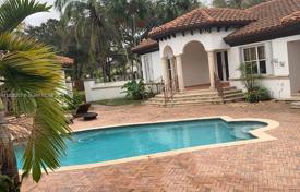 市内独栋房屋 – 美国，佛罗里达，Hialeah. $1,899,000