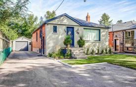 市内独栋房屋 – 加拿大，安大略，多伦多，York. C$1,151,000