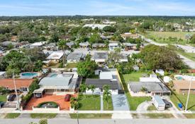 市内独栋房屋 – 美国，佛罗里达，劳德代尔堡. $469,000