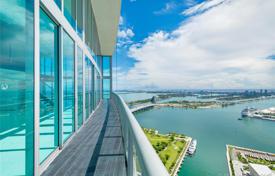 住宅 – 美国，佛罗里达，迈阿密. 4,205,000€