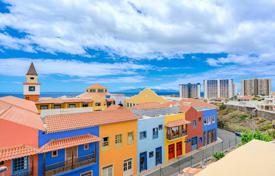 联排别墅 – 西班牙，加那利群岛，圣克鲁斯德特内里费，特内里费岛，Playa Paraiso. 485,000€