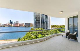 住宅 – 美国，佛罗里达，阿文图拉. $2,050,000
