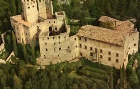 城堡 – 意大利，威尼托，Garda. 5,000,000€