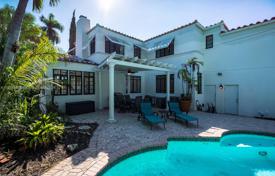 市内独栋房屋 – 美国，佛罗里达，好莱坞. $1,695,000
