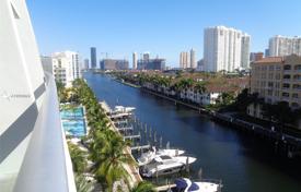 住宅 – 美国，佛罗里达，阿文图拉. $800,000
