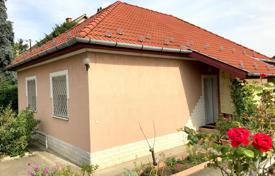 市内独栋房屋 – 匈牙利，布达佩斯，District XIX (Kispest). 177,000€