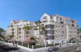 住宅 – 法国，法兰西岛，Yvelines. From 312,000€