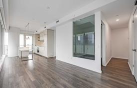 3-室的 住宅 Yonge Street, 加拿大. C$1,295,000