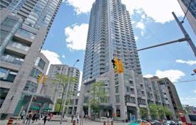 2-室的 住宅 Yonge Street, 加拿大. C$1,139,000
