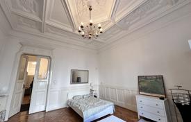 5-室的 住宅 151 m² District VIII (Józsefváros), 匈牙利. 375,000€