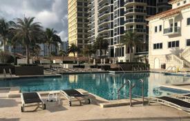 住宅 – 美国，佛罗里达，迈阿密滩. $790,000