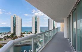住宅 – 美国，佛罗里达，迈阿密，柯林斯大道. $1,099,000