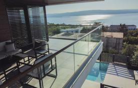 5-室的 市内独栋房屋 283 m² Crikvenica, 克罗地亚. 1,279,000€