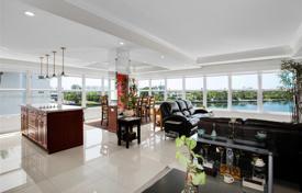 公寓大厦 – 美国，佛罗里达，Bay Harbor Islands. $849,000