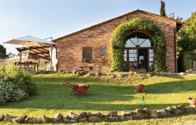 21-室的 山庄 462 m² 锡耶纳, 意大利. 950,000€