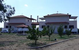 市内独栋房屋 – 希腊，马其顿和色雷斯，哈尔基迪基（哈尔基迪基）. 1,100,000€