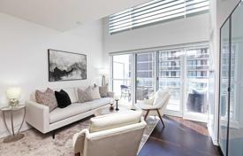 住宅 – 加拿大，安大略，多伦多，Yonge Street. C$957,000