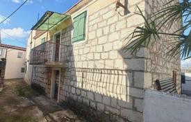 5-室的 市内独栋房屋 120 m² Trogir, 克罗地亚. 175,000€