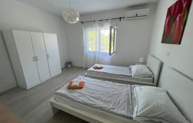 10-室的 市内独栋房屋 320 m² Labin, 克罗地亚. 560,000€