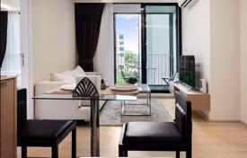 2-室的 公寓在共管公寓 Khlong Toei, 泰国. $255,000