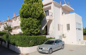联排别墅 – 希腊，伯罗奔尼撒. 125,000€