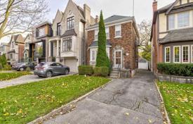 市内独栋房屋 – 加拿大，安大略，多伦多，北约克. C$2,265,000