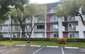 公寓大厦 – 美国，佛罗里达，Broward，Pembroke Pines. $270,000