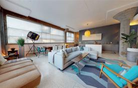 1-室的 住宅 Dundas Street East, 加拿大. C$1,124,000