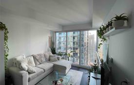 住宅 – 加拿大，安大略，多伦多，Old Toronto，Blue Jays Way. C$809,000