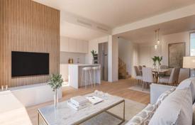 4-室的 联排别墅 199 m² 阿利坎特, 西班牙. 535,000€