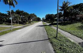 土地 – 美国，佛罗里达，North Miami Beach. $425,000