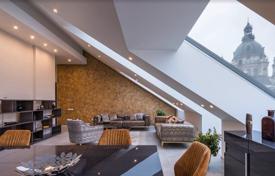 4-室的 住宅 147 m² District VI (Terézváros), 匈牙利. 1,800,000€
